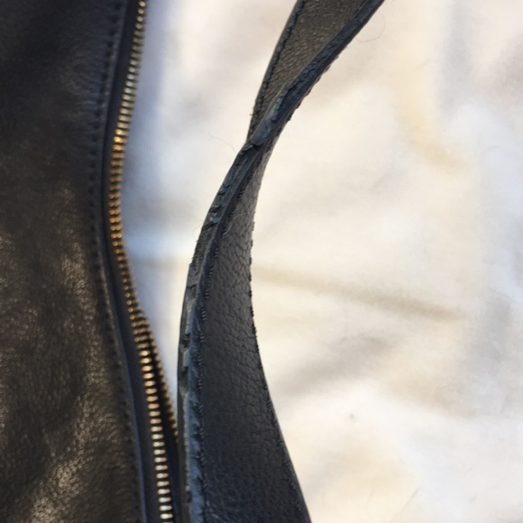 Fossil black zip shoulder bag - Picture 14 of 15